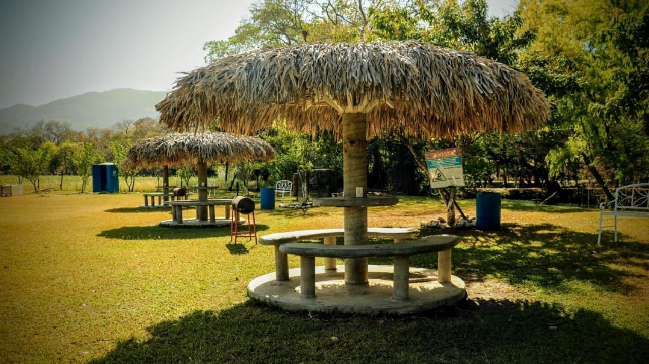Hotel Y Restaurante El Texano Tamasopo Exteriér fotografie